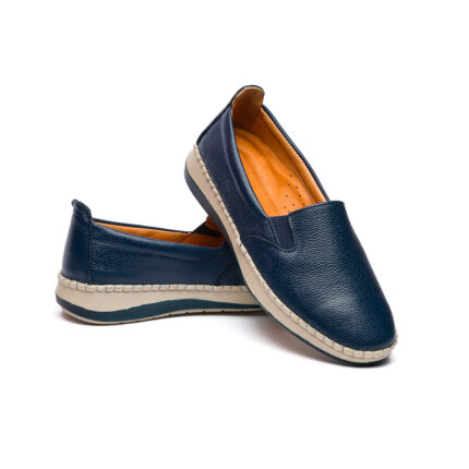 کفش روزمره زنانه مدل آنیس تمام چرم رنگ سورمه ای